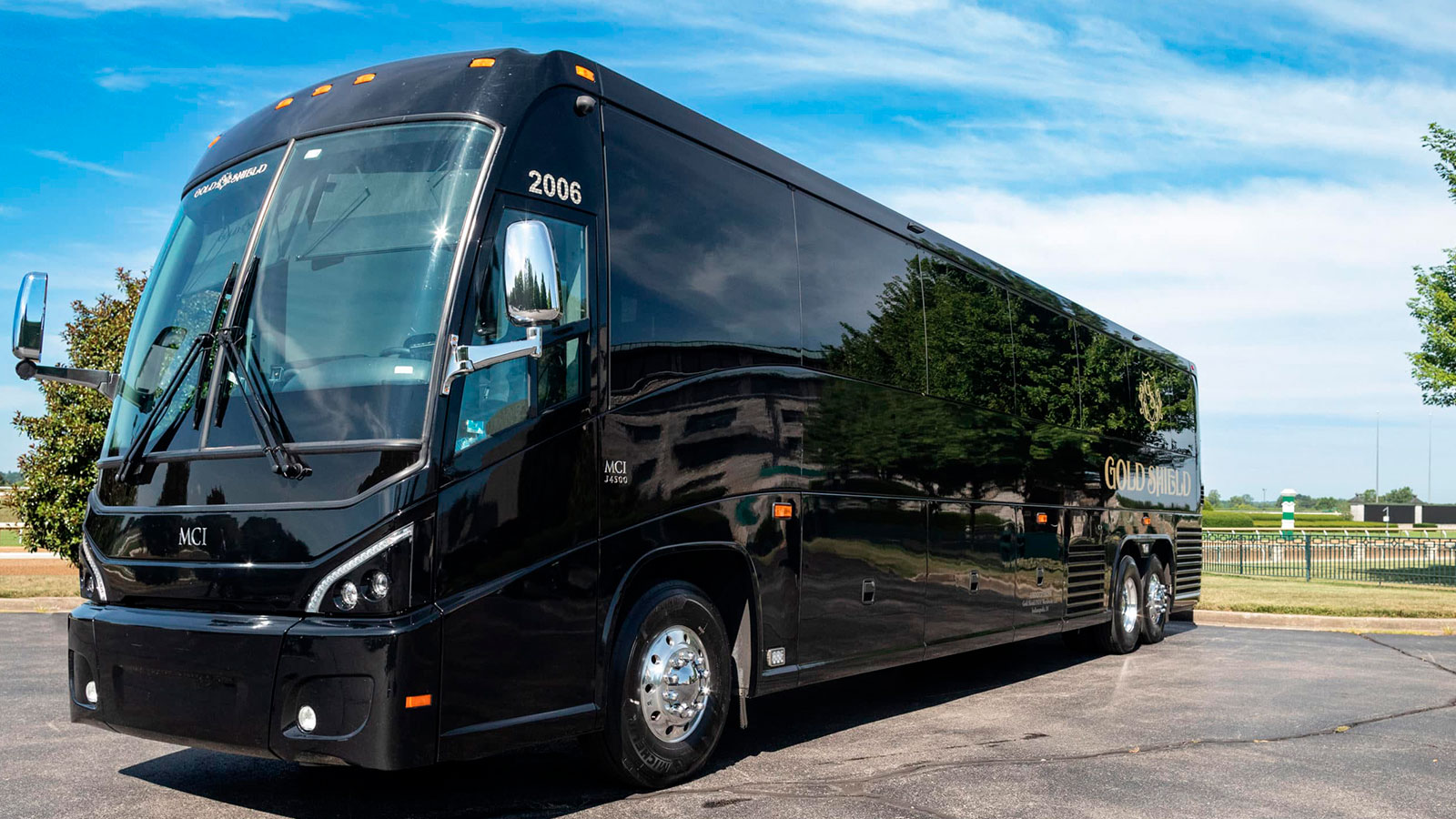 56 Passengers Motor Coach